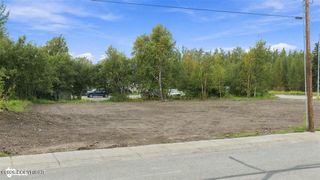 340 E Arctic Avenue, Palmer, AK 99645