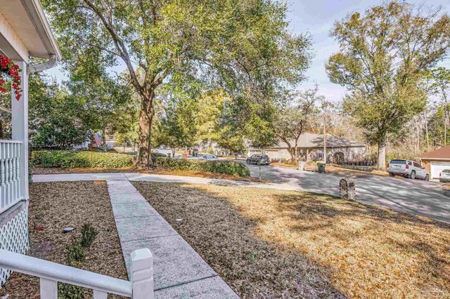 10046 Huntsman Path, Pensacola, FL 32514