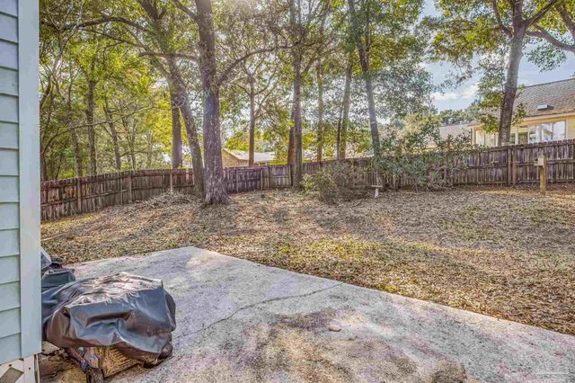 10046 Huntsman Path, Pensacola, FL 32514