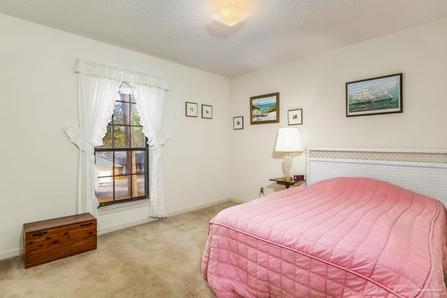 10046 Huntsman Path, Pensacola, FL 32514