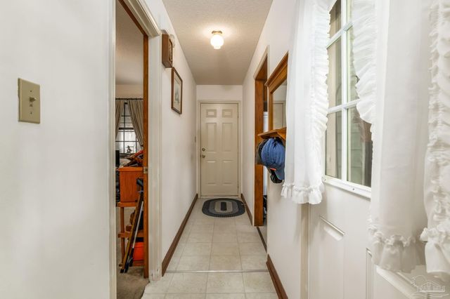 10046 Huntsman Path, Pensacola, FL 32514