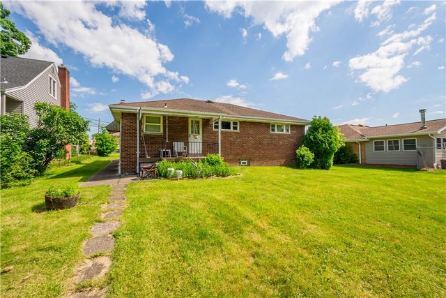 1599 Collier Avenue, Heidelberg, PA 15106