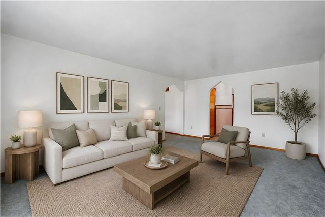 1599 Collier Avenue, Heidelberg, PA 15106