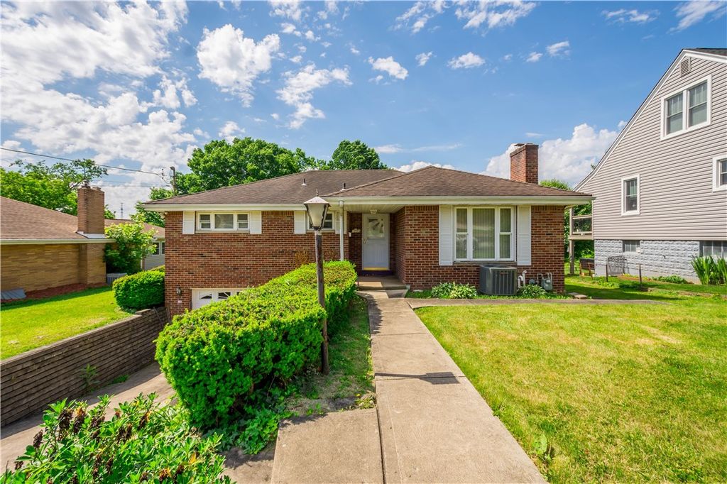 1599 Collier Avenue, Heidelberg, PA 15106