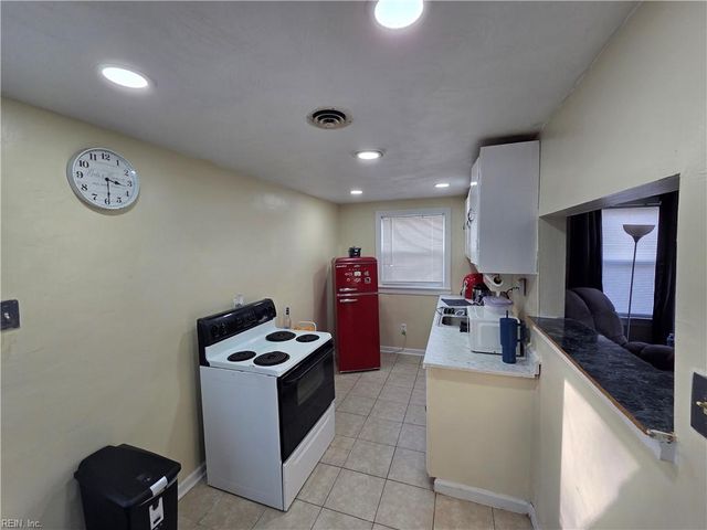 79 Jordan DR, Hampton, VA 23666