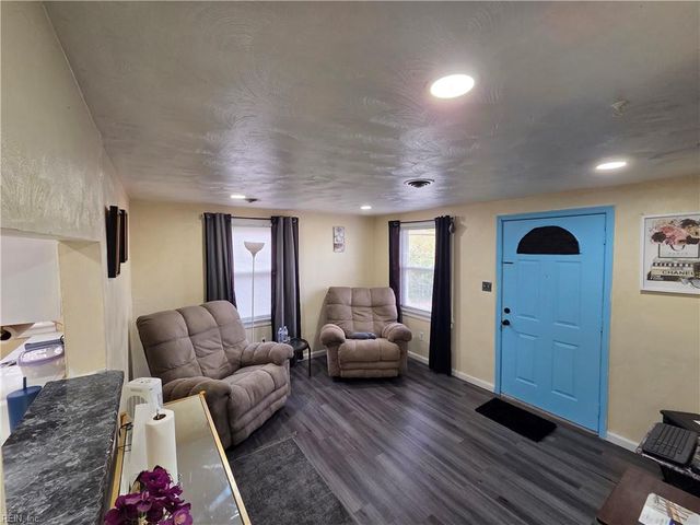 79 Jordan DR, Hampton, VA 23666