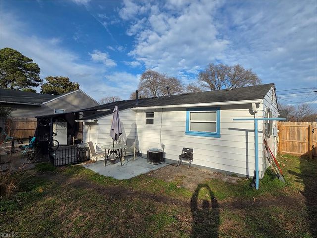 79 Jordan DR, Hampton, VA 23666