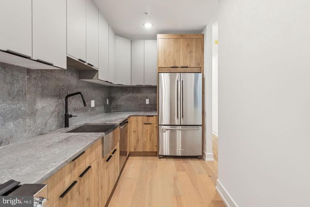 1214 E SUSQUEHANNA AVE, Philadelphia, PA 19125