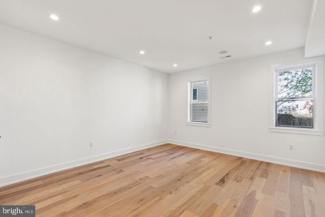 1214 E SUSQUEHANNA AVE, Philadelphia, PA 19125