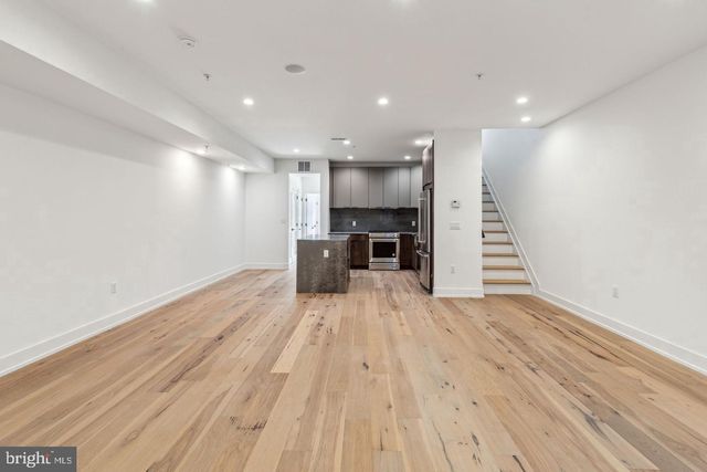 1214 E SUSQUEHANNA AVE, Philadelphia, PA 19125