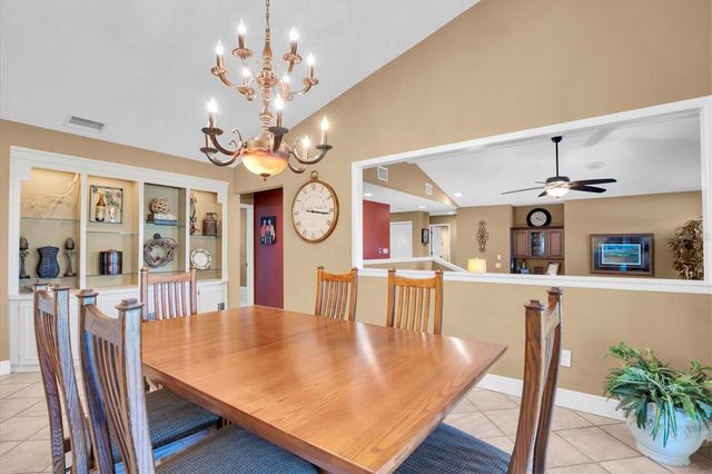 1051 ROYAL TROON COURT, Tarpon Springs, FL 34688