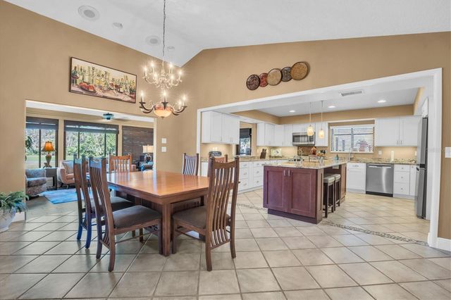 1051 ROYAL TROON COURT, Tarpon Springs, FL 34688