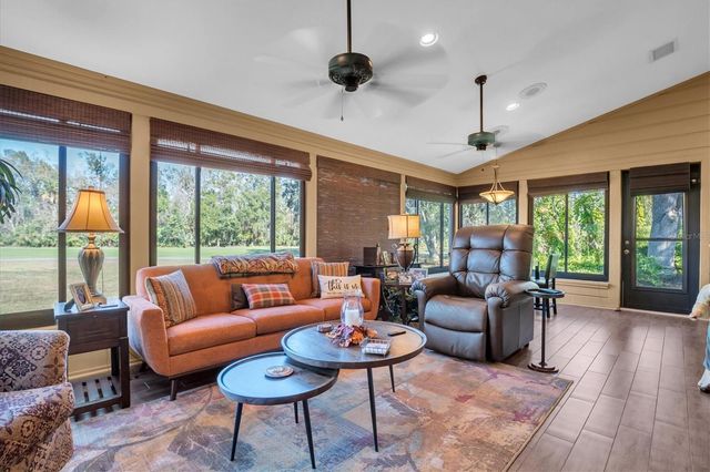 1051 ROYAL TROON COURT, Tarpon Springs, FL 34688