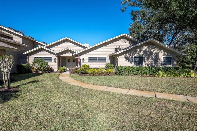 1051 ROYAL TROON COURT, Tarpon Springs, FL 34688