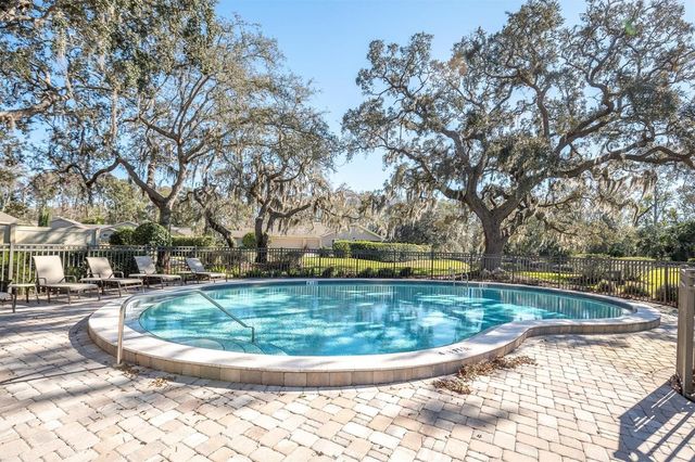 1051 ROYAL TROON COURT, Tarpon Springs, FL 34688