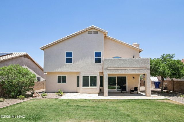 952 S Rincon Rising Road, Tucson, AZ 85748