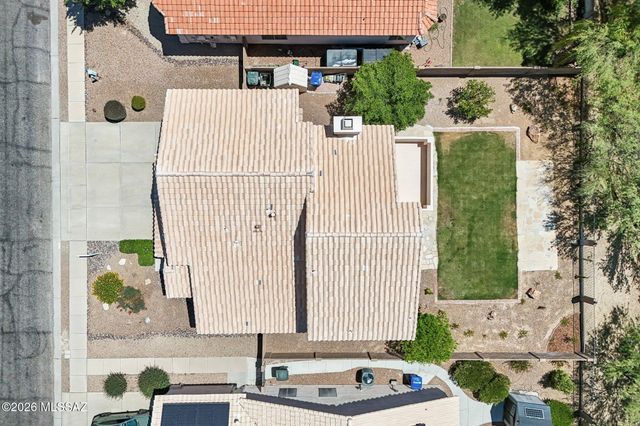 952 S Rincon Rising Road, Tucson, AZ 85748