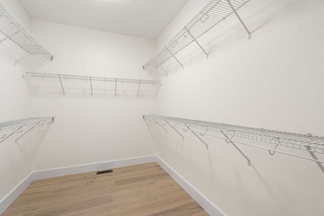 306 Fisher Rd, Holden, MA 01520