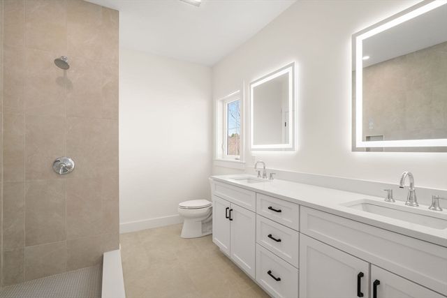 306 Fisher Rd, Holden, MA 01520