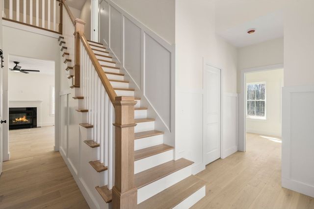 306 Fisher Rd, Holden, MA 01520