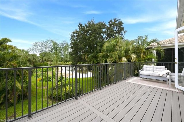 2292 Guadelupe DR, Naples, FL 34119
