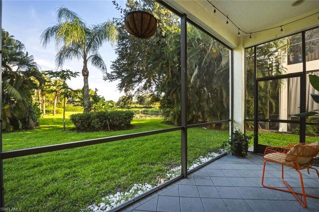2292 Guadelupe DR, Naples, FL 34119