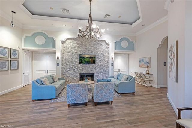 2292 Guadelupe DR, Naples, FL 34119