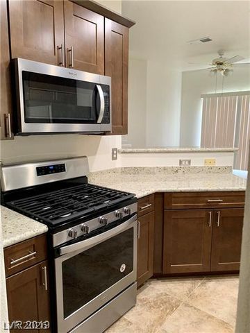 6480 Annie Oakley Drive 423, Las Vegas, NV 89120