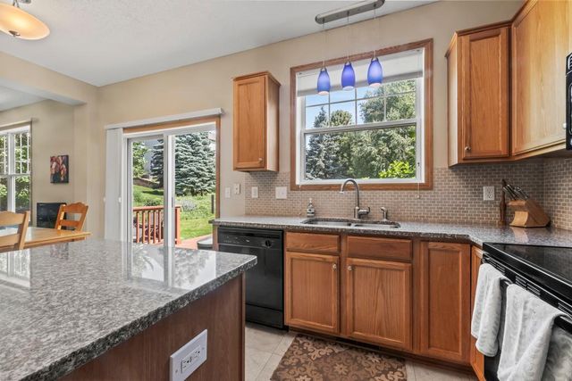 14004 52nd Avenue N, Plymouth, MN 55446