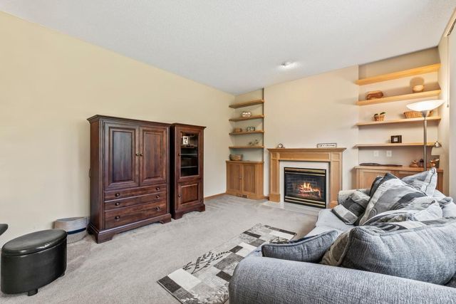 14004 52nd Avenue N, Plymouth, MN 55446