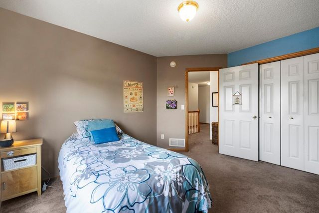 14004 52nd Avenue N, Plymouth, MN 55446