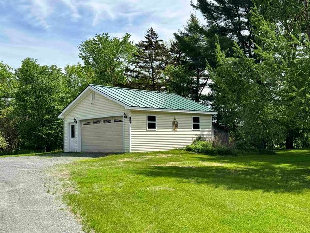 144 Lake Morey Road, Bradford, VT 05033