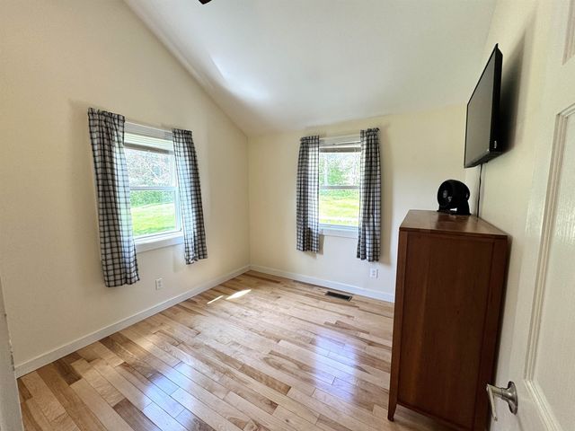 144 Lake Morey Road, Bradford, VT 05033