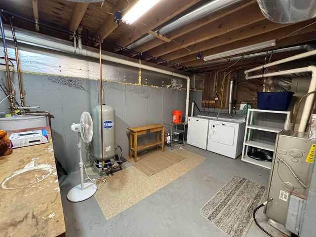 144 Lake Morey Road, Bradford, VT 05033