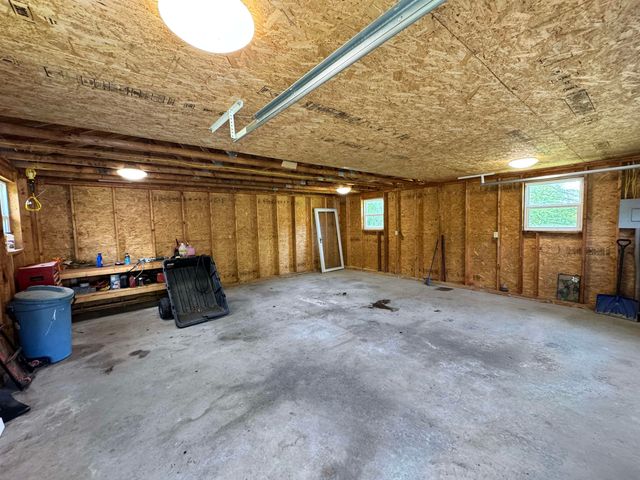 144 Lake Morey Road, Bradford, VT 05033