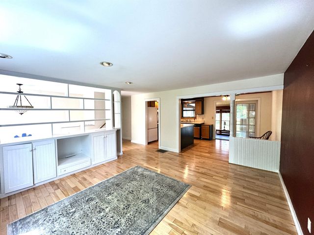 144 Lake Morey Road, Bradford, VT 05033