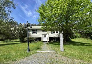 144 Lake Morey Road, Bradford, VT 05033