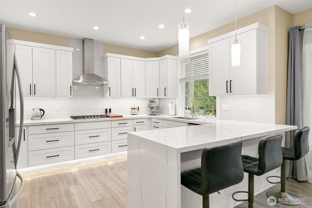 124 Sudden Valley Drive, Bellingham, WA 98229