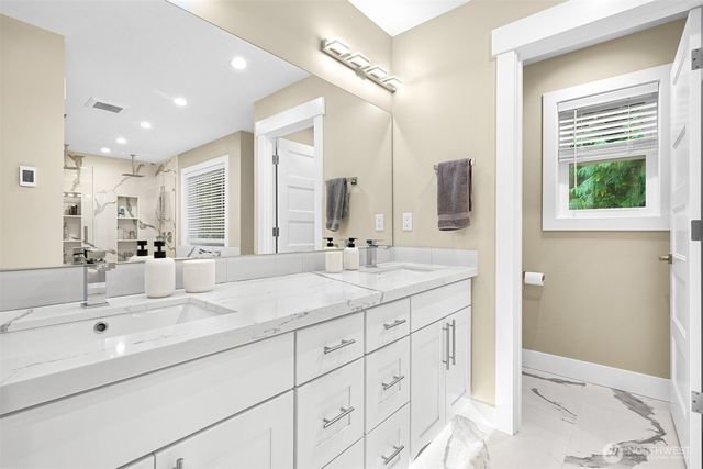 124 Sudden Valley Drive, Bellingham, WA 98229