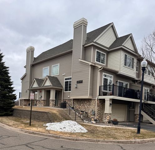 11221 Aberdeen Street NE A, Blaine, MN 55449