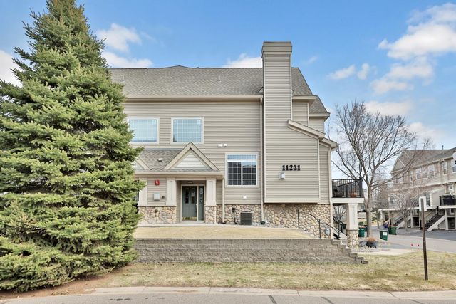 11221 Aberdeen Street NE A, Blaine, MN 55449