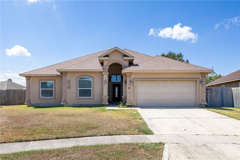 8221 Azimuth Ct, Corpus Christi, TX 78414