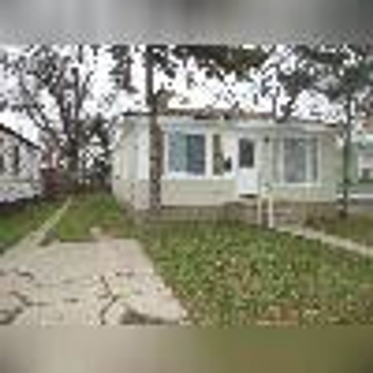 1967 Waltz Avenue, Warren, MI 48091