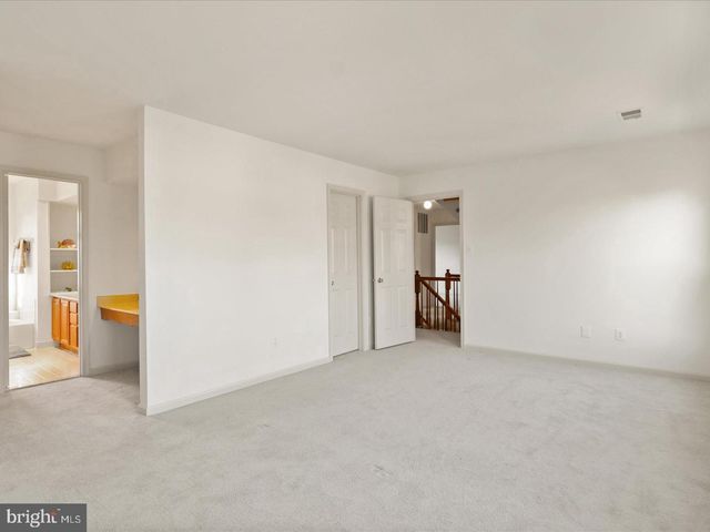 7004 DREAMS WAY CT, Alexandria, VA 22315