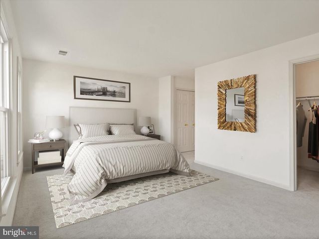 7004 DREAMS WAY CT, Alexandria, VA 22315