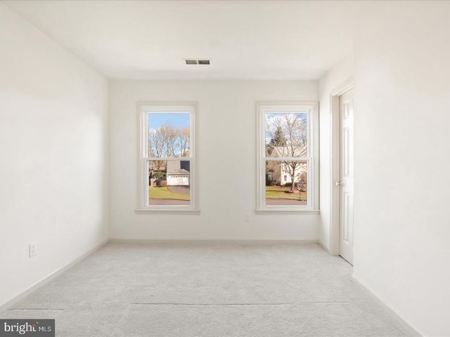 7004 DREAMS WAY CT, Alexandria, VA 22315