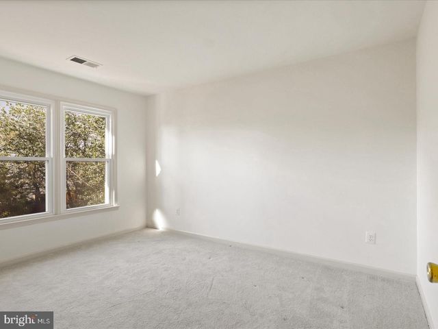 7004 DREAMS WAY CT, Alexandria, VA 22315