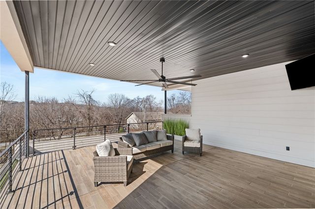 837 N Gregg Avenue, Fayetteville, AR 72701