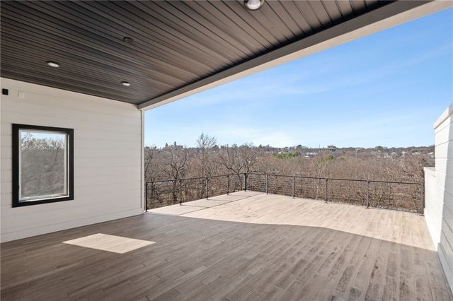 837 N Gregg Avenue, Fayetteville, AR 72701