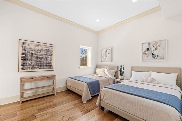 837 N Gregg Avenue, Fayetteville, AR 72701